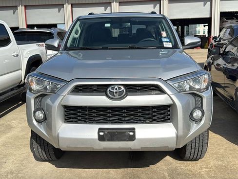 Used 2019 Toyota 4Runner SR5 Premium RWD image 10