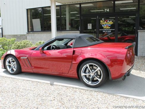 Used 2011 Chevrolet Corvette Grand Sport w/ Preferred Equipment Group RWD image 6