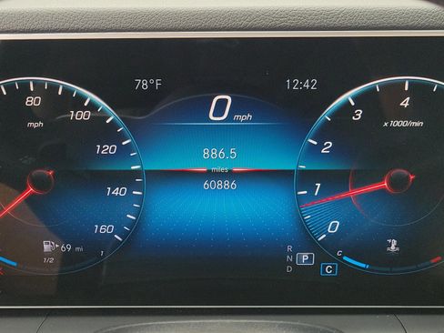 Certified 2021 Mercedes-Benz GLE 350 4MATIC image 26