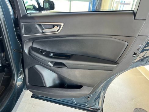 Used 2019 Ford Edge SEL w/ Equipment Group 201A image 35