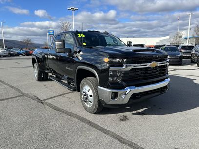 New 2026 Chevrolet Silverado 3500 LT