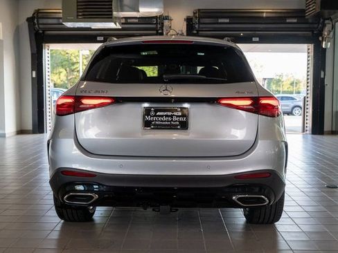 Certified 2026 Mercedes-Benz GLC 300 4MATIC image 5