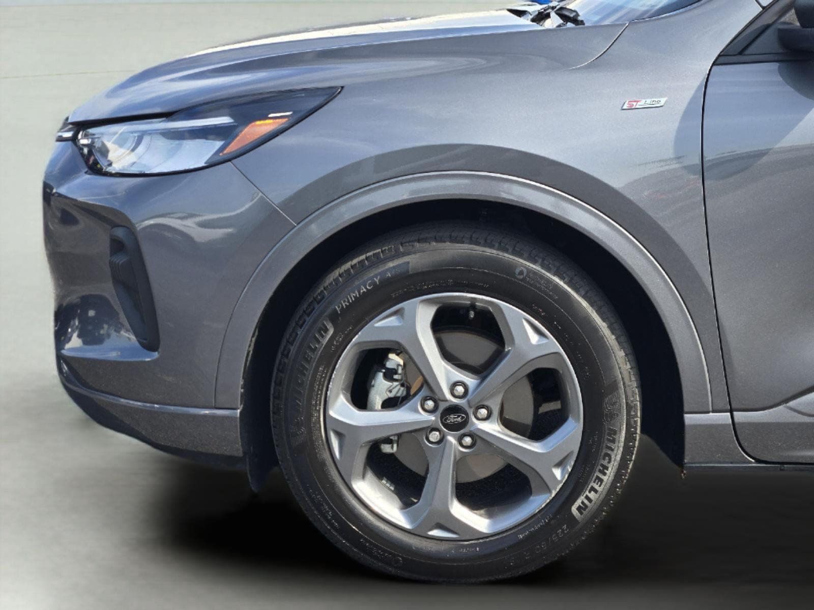 Used 2023 Ford Escape ST-Line w/ Tech Pack #1 AWD/4WD image 9