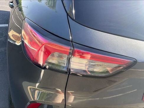 Used 2020 Ford Escape SEL FWD image 30