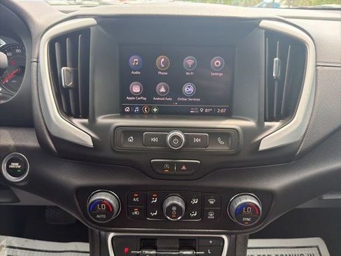 Used 2023 GMC Terrain SLE w/ Driver Convenience Package AWD/4WD image 19