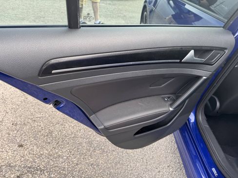 Used 2016 Volkswagen Golf R 4-Door AWD/4WD image 14