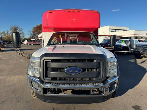 Used 2016 Ford F550 2WD Regular Cab Super Duty image 8