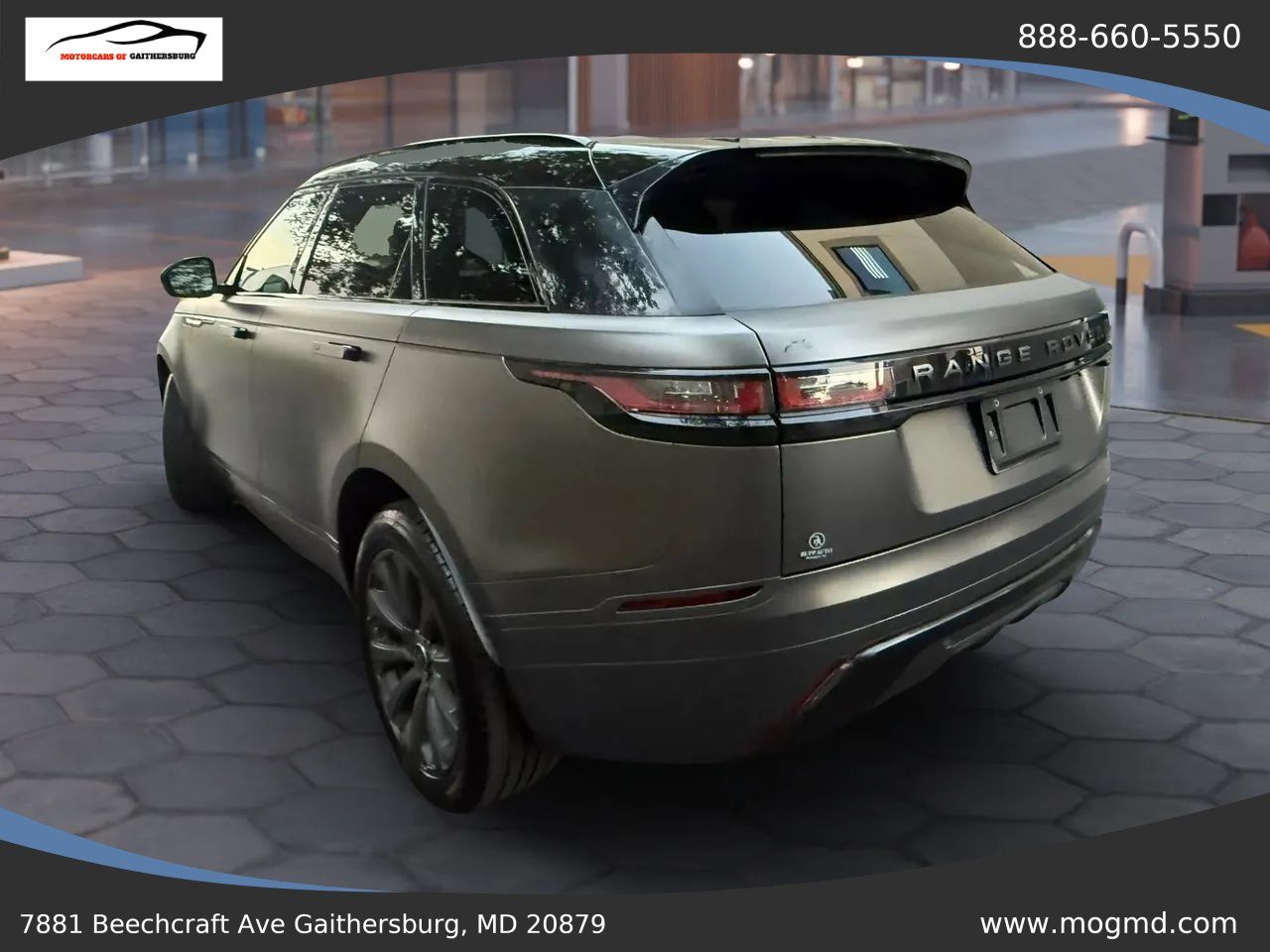 Used 2019 Land Rover Range Rover Velar R-Dynamic SE AWD/4WD image 38