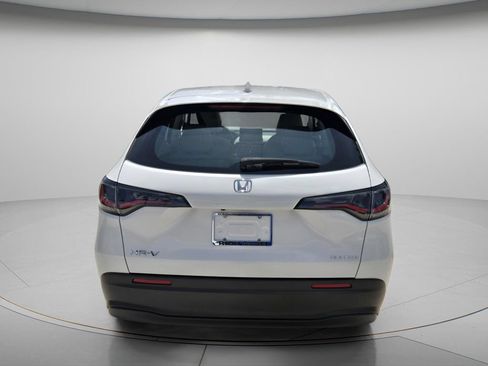 Certified 2025 Honda HR-V LX image 5