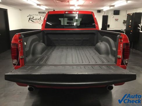 Used 2015 RAM 1500 Sport w/ Convenience Group image 12