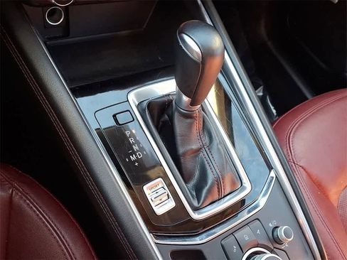 Used 2024 MAZDA CX-5 Carbon Edition image 9