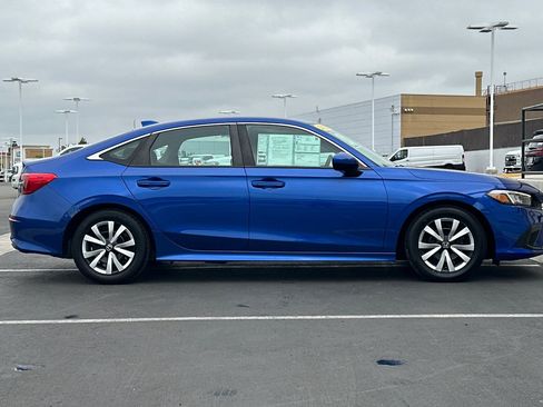 Used 2023 Honda Civic LX image 2