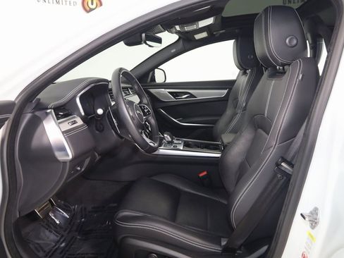 Used 2024 Jaguar XF R-Dynamic SE image 12