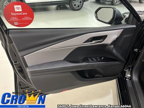 New 2026 Toyota Camry SE FWD image 17