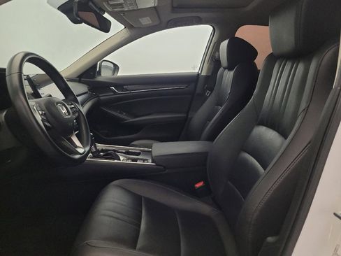Used 2021 Honda Accord EX-L image 17