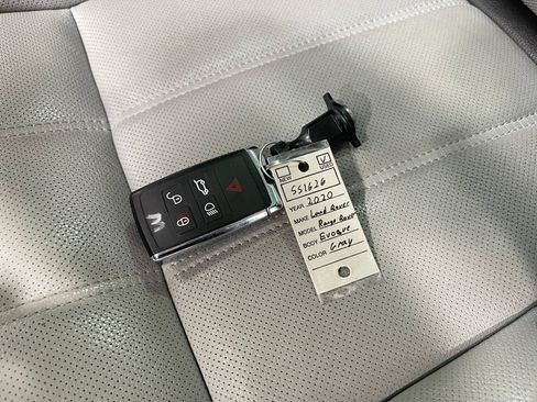 Used 2020 Land Rover Range Rover Evoque First Edition AWD/4WD image 37