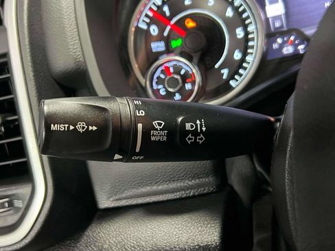 Used 2020 RAM 1500 Big Horn AWD/4WD image 24