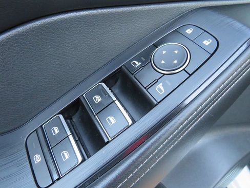 Used 2021 Nissan Rogue SL w/ Premium Package image 35