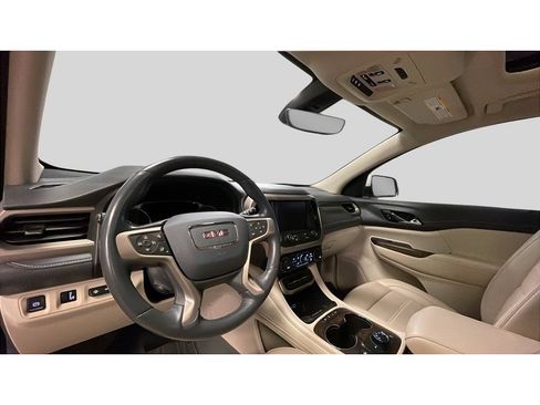 Certified 2021 GMC Acadia Denali w/ Denali Ultimate Package AWD/4WD image 11