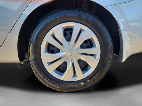 Certified 2025 Nissan Versa S image 7