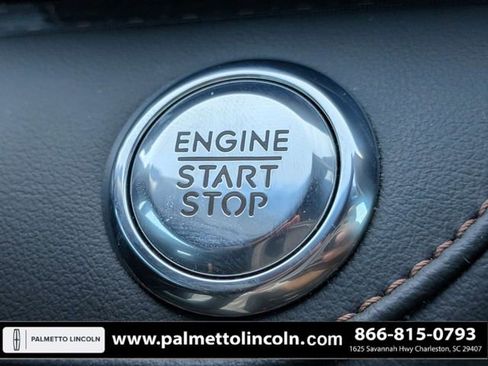 Used 2024 Lincoln Nautilus Reserve w/ Equipment Group 202A AWD/4WD image 31
