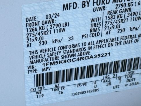 Used 2024 Ford Explorer ST w/ Equipment Group 401A AWD/4WD image 34