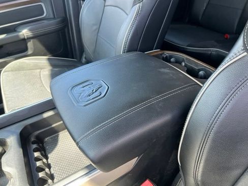 Used 2024 RAM 3500 Laramie AWD/4WD image 31