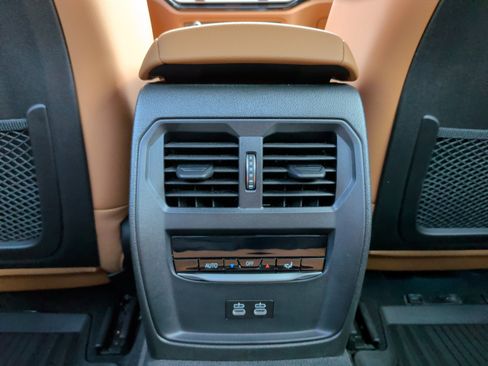Certified 2023 BMW 330i Sedan w/ Premium Package RWD image 34