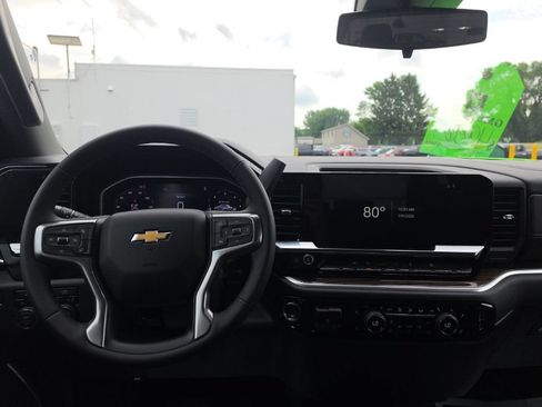New 2026 Chevrolet Silverado 1500 LT AWD/4WD image 10