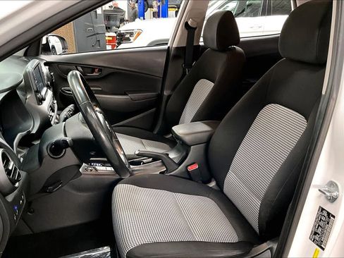 Used 2021 Hyundai Kona SEL image 26