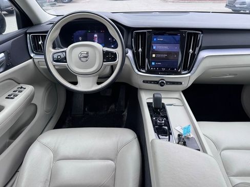 Used 2024 Volvo S60 B5 Core image 6