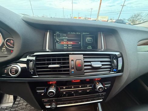 Used 2017 BMW X3 xDrive28i image 18