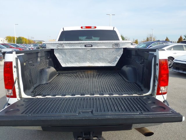 Used 2012 GMC Sierra 2500 SLE w/ SLE Preferred Package AWD/4WD image 12