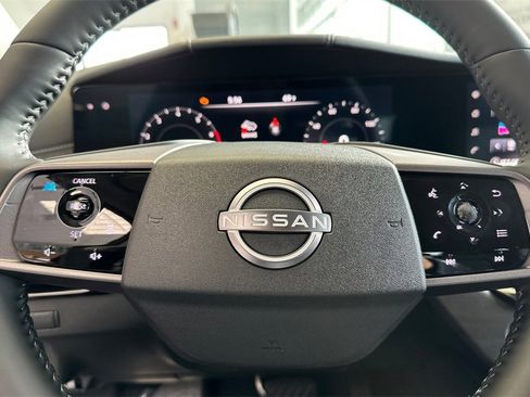 New 2025 Nissan Murano SV image 18