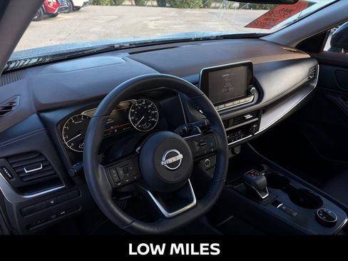 Certified 2023 Nissan Rogue SV w/ SV Premium B Package image 16