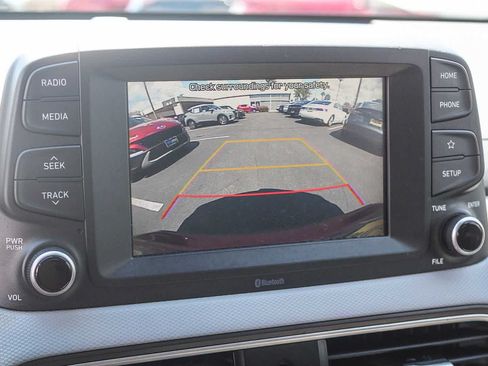Used 2021 Hyundai Kona SEL FWD image 34