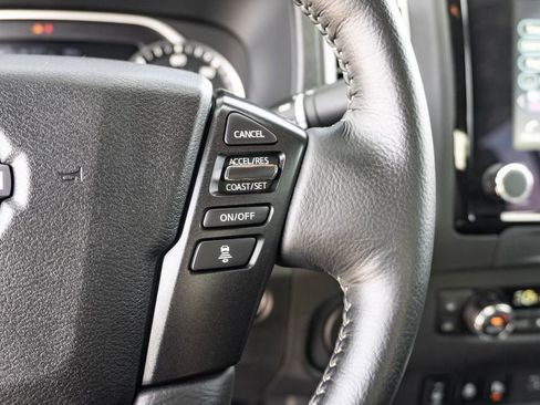 Used 2024 Nissan Frontier SV w/ SV Convenience Package RWD image 20