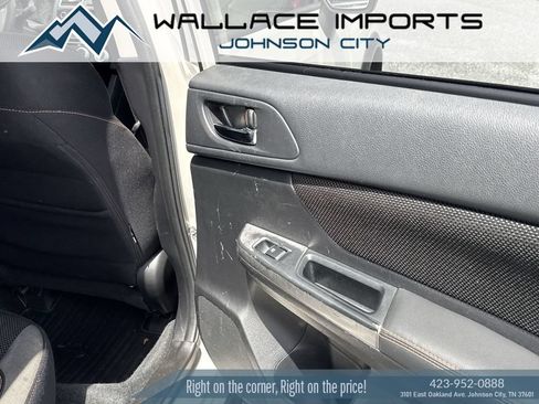 Used 2016 Subaru Crosstrek 2.0i Premium AWD/4WD image 38