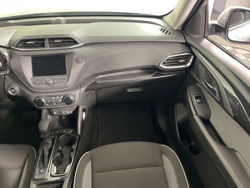 Used 2023 Chevrolet TrailBlazer LT image 17