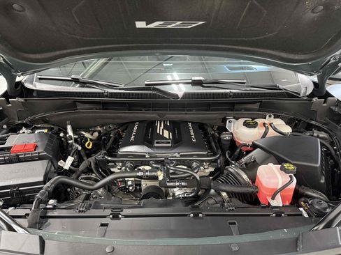 Used 2025 Cadillac Escalade V w/ LPO, ONYX Package image 54