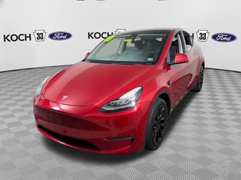 Used 2023 Tesla Model Y Long Range AWD/4WD image 3