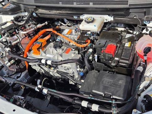 Used 2026 Chevrolet Equinox EV LT FWD image 21