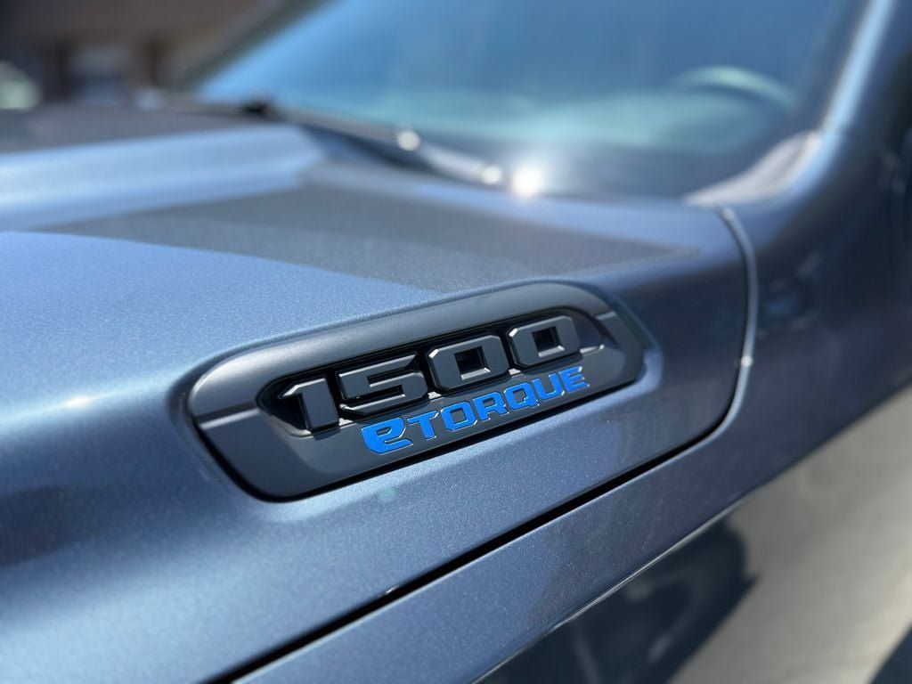 New 2026 RAM 1500 Tradesman AWD/4WD image 19