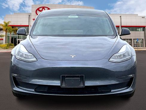 Used 2021 Tesla Model 3 Long Range image 3