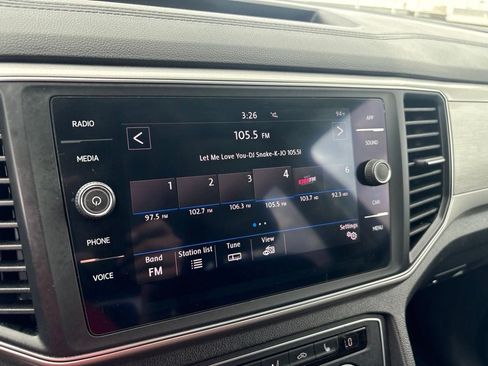 Used 2019 Volkswagen Atlas SE FWD image 23