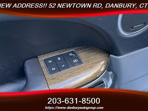 Used 2018 Land Rover Range Rover Sport HSE AWD/4WD image 13