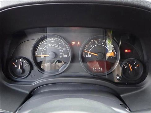 Used 2017 Jeep Compass Sport image 22