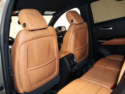 Used 2020 Cadillac XT4 Premium Luxury image 56