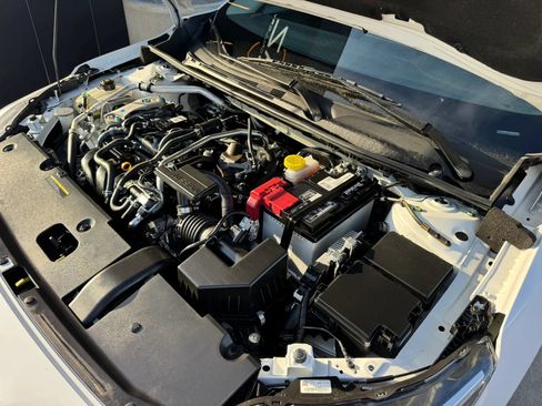 Used 2024 Nissan Sentra S FWD image 41
