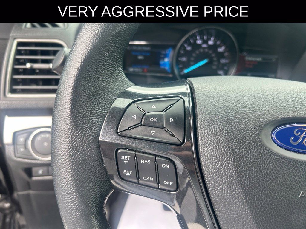 Used 2019 Ford Explorer XLT w/ Equipment Group 202A AWD/4WD image 19